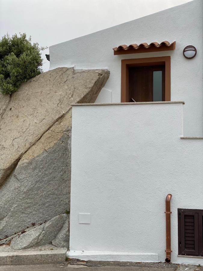 Vila Petit Maison Petra Santa Teresa Gallura Exteriér fotografie