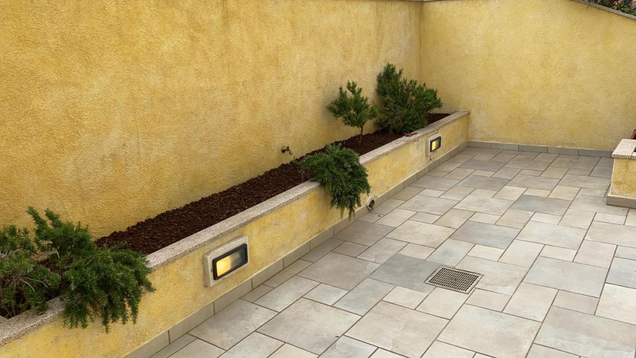 Vila Petit Maison Petra Santa Teresa Gallura Exteriér fotografie